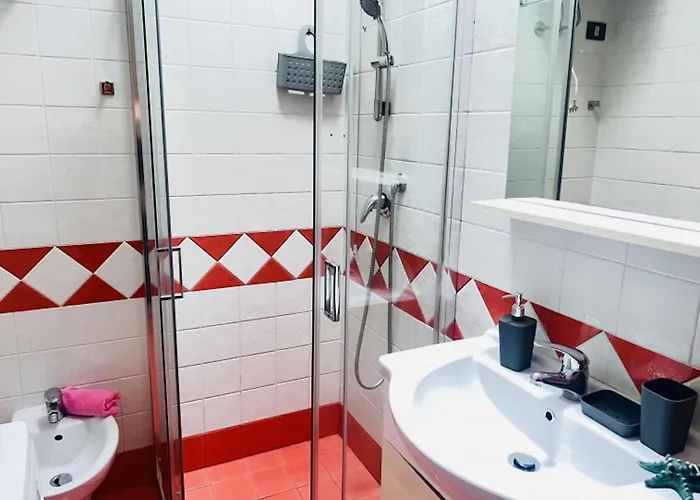 Апартаменти Flat With Spacious Balcony In *