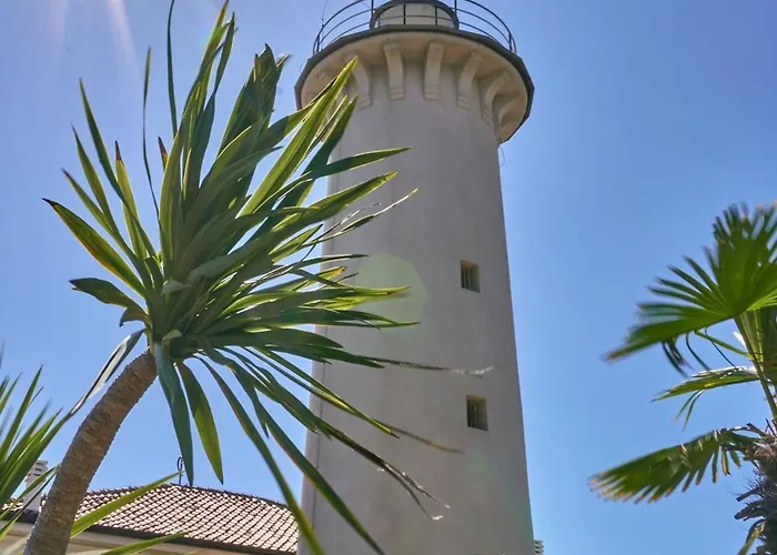 Flat With Spacious Balcony In